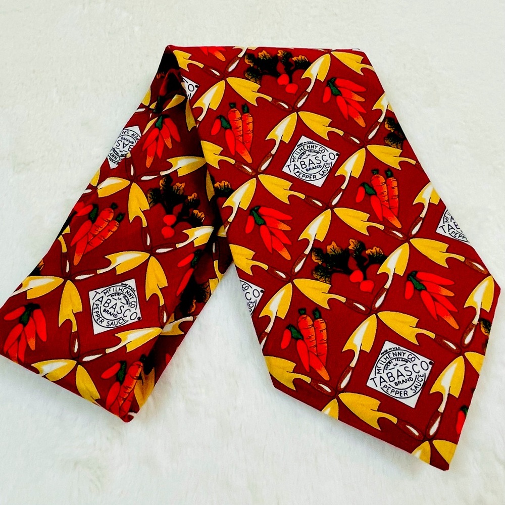 Vintage Garnet Red Tabasco Themed Silk Blend Wide Tie